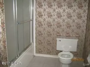 305 E Beech St, Hazleton, PA 18201 photo 7