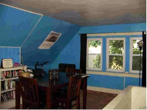 261 E Broad St, Bethlehem, PA 18018 photo 12