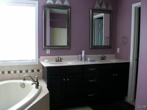 3039 E Walker, Bath, PA 18014 photo 10