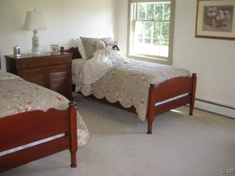 254 E Mountain Rd, Wind Gap, PA 18091 photo 22