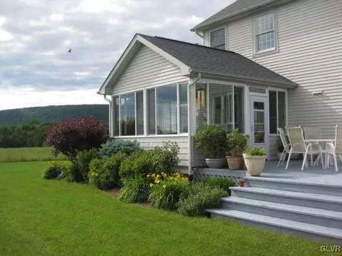 254 E Mountain Rd, Wind Gap, PA 18091 photo 13