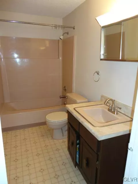 702 2nd St, Fullerton, PA 18052 photo 17