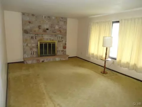 2916 Sickle Rd, Bath, PA 18014 photo 24