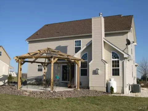 2784 Maefield Rd, Bath, PA 18014 photo 21