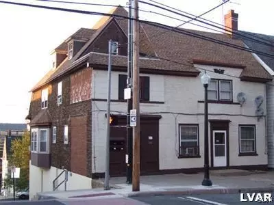 1201 E 4th St, Bethlehem, PA 18015 photo 2