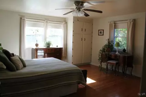 219 E Macada Rd, Bethlehem, PA 18017 photo 11