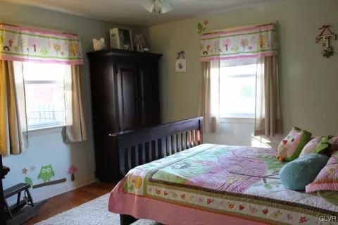 219 E Macada Rd, Bethlehem, PA 18017 photo 12