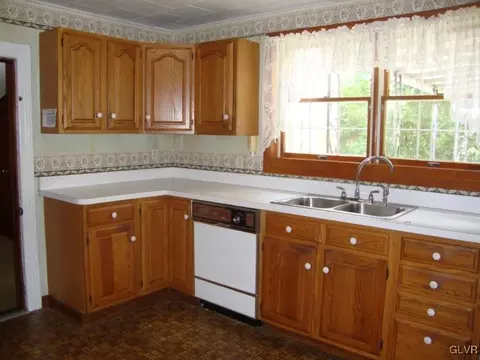 50 E North St, Bethlehem, PA 18018 photo 8
