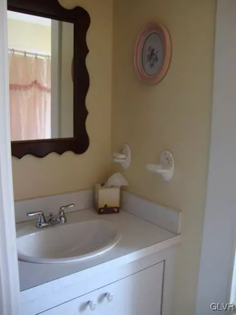 50 E North St, Bethlehem, PA 18018 photo 16
