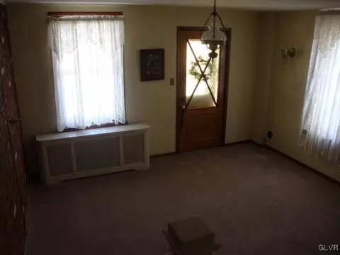 50 E North St, Bethlehem, PA 18018 photo 2