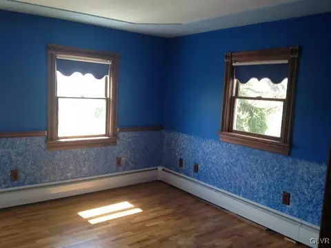 349 Main St, Bath, PA 18014 photo 4