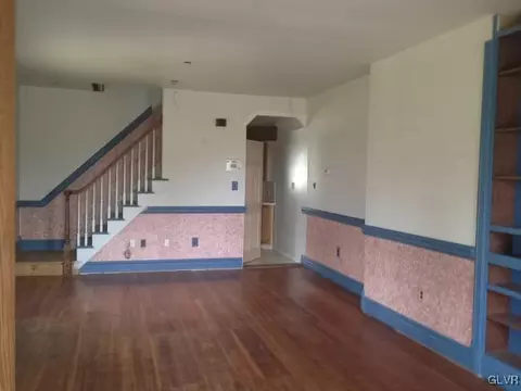 349 Main St, Bath, PA 18014 photo 6