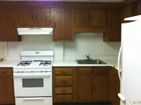 937 E 6th St, Bethlehem, PA 18015 photo 5