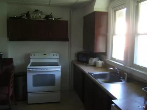 211 E 5th St E, Bethlehem, PA 18015 photo 5
