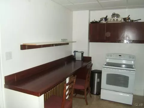 211 E 5th St E, Bethlehem, PA 18015 photo 4