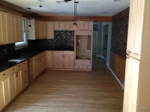 809 Summit St, Bethlehem, PA 18015 photo 8