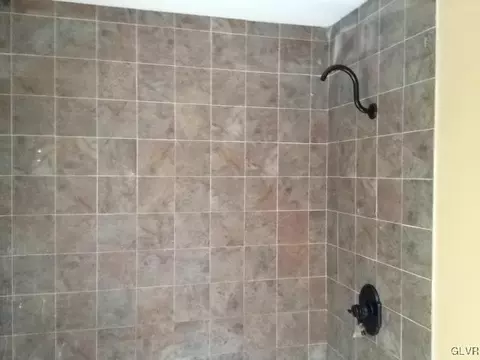 809 Summit St, Bethlehem, PA 18015 photo 11