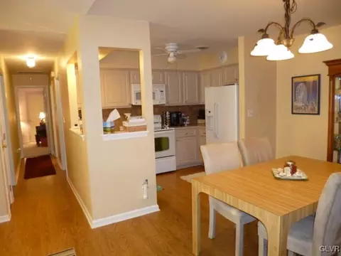 5165 Cheryl Dr, Bethlehem, PA 18017 photo 6