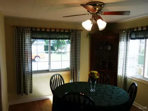 1106 Gresham St, Bethlehem, PA 18017 photo 5