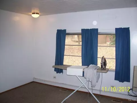 3 Elderberry Ln, Effort, PA 18330 photo 5