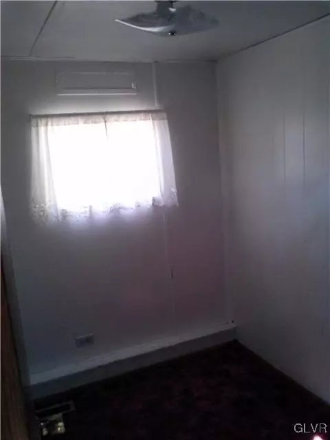 3 Elderberry Ln, Effort, PA 18330 photo 8