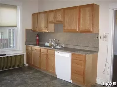 819 E 5th St, Bethlehem, PA 18015 photo 5