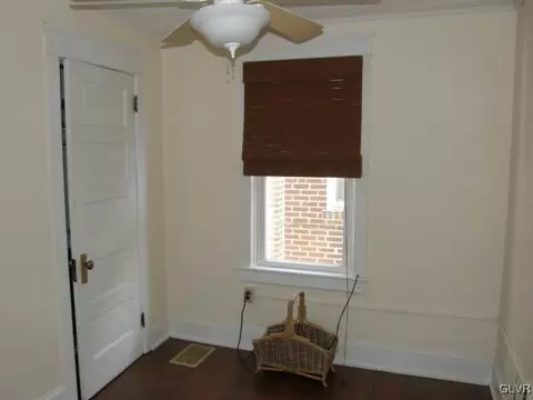320 E Laurel St, Bethlehem, PA 18018 photo 12