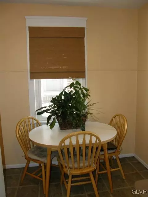 320 E Laurel St, Bethlehem, PA 18018 photo 7