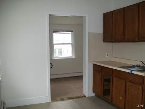 207 E Goepp St, Bethlehem, PA 18018 photo 10