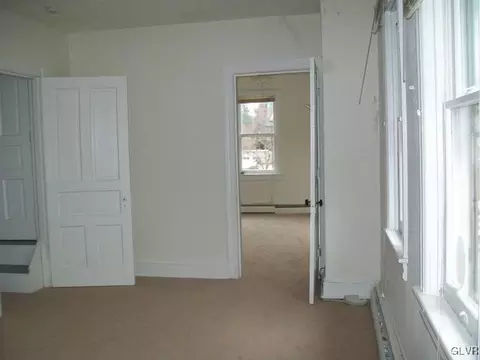 207 E Goepp St, Bethlehem, PA 18018 photo 12