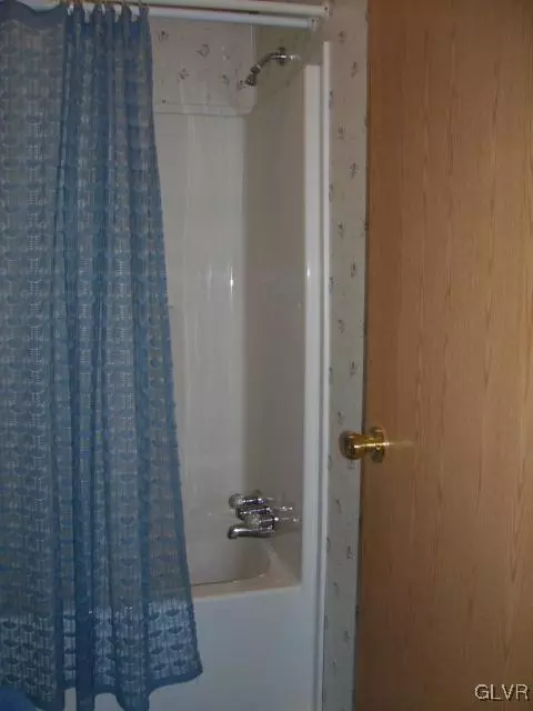 4530 Homestead Dr, Coplay, PA 18037 photo 16