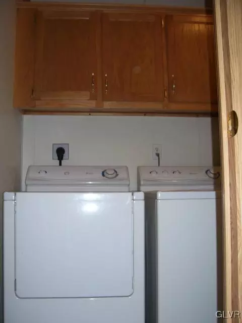 4530 Homestead Dr, Coplay, PA 18037 photo 17