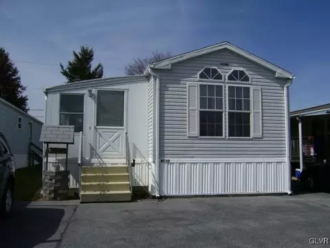 4530 Homestead Dr, Coplay, PA 18037 photo 1