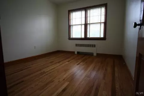 515 E Fairview St, Bethlehem, PA 18018 photo 14