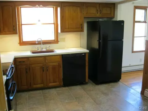 249 E Moorestown Rd, Wind Gap, PA 18091 photo 27