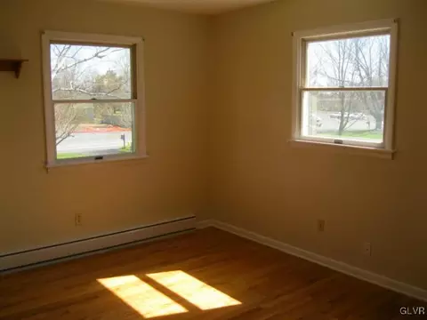 249 E Moorestown Rd, Wind Gap, PA 18091 photo 29