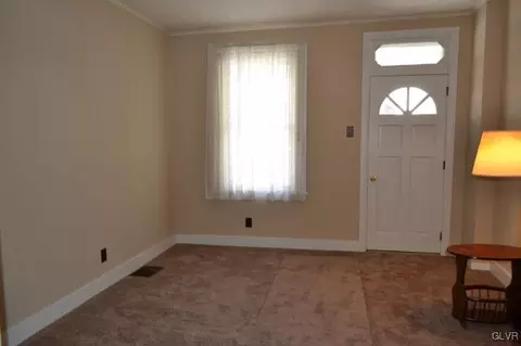 60 E Goepp St, Bethlehem, PA 18018 photo 9