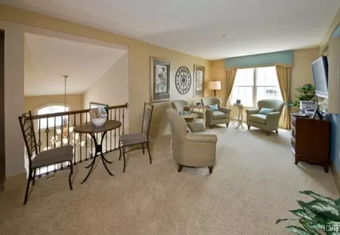 1059 Declaration Dr, Bethlehem, PA 18017 photo 11
