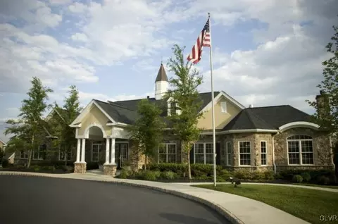 1059 Declaration Dr, Bethlehem, PA 18017 photo 16