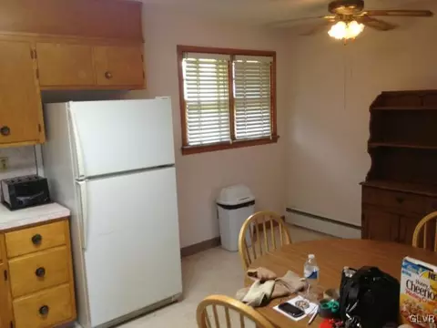 2425 Old Post Rd, Coplay, PA 18037 photo 9