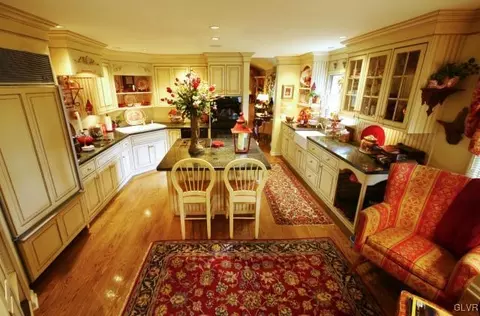 1037 Stone Stack Dr, Bethlehem, PA 18015 photo 6