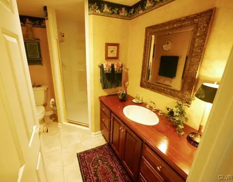 1037 Stone Stack Dr, Bethlehem, PA 18015 photo 24
