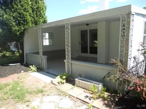 509 Easter Ter, Bath, PA 18014 photo 16