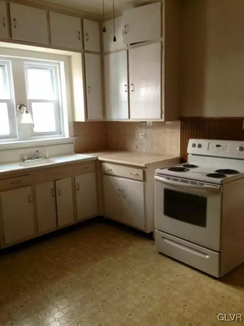 428 E Goepp St, Bethlehem, PA 18018 photo 5