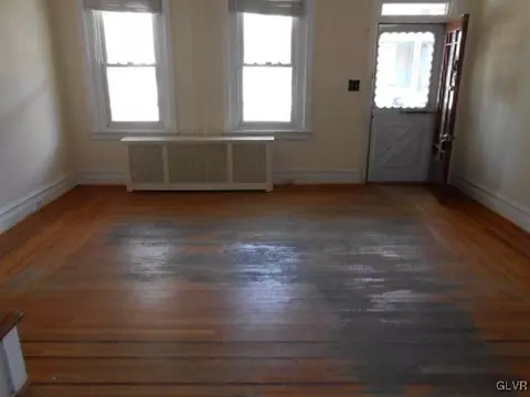 720 E 5th St, Bethlehem, PA 18015 photo 2