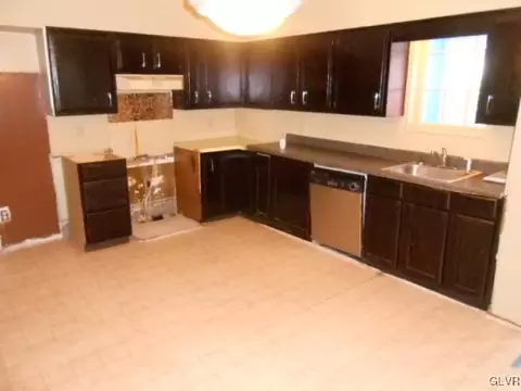 720 E 5th St, Bethlehem, PA 18015 photo 5