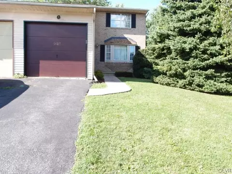 1427 Robert St, Fullerton, PA 18052 photo 1