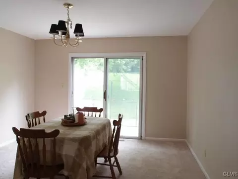 1427 Robert St, Fullerton, PA 18052 photo 6