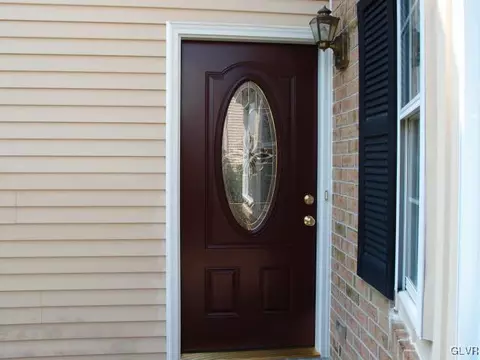 1427 Robert St, Fullerton, PA 18052 photo 2