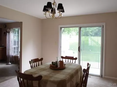 1427 Robert St, Fullerton, PA 18052 photo 7